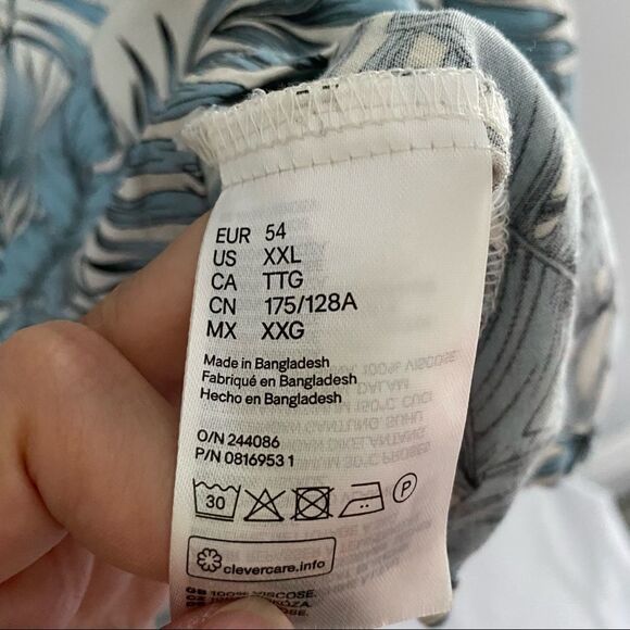 H&M Women’s Short Sleeve Boho Tropical Print V Neck Top - Picture 4 of 7